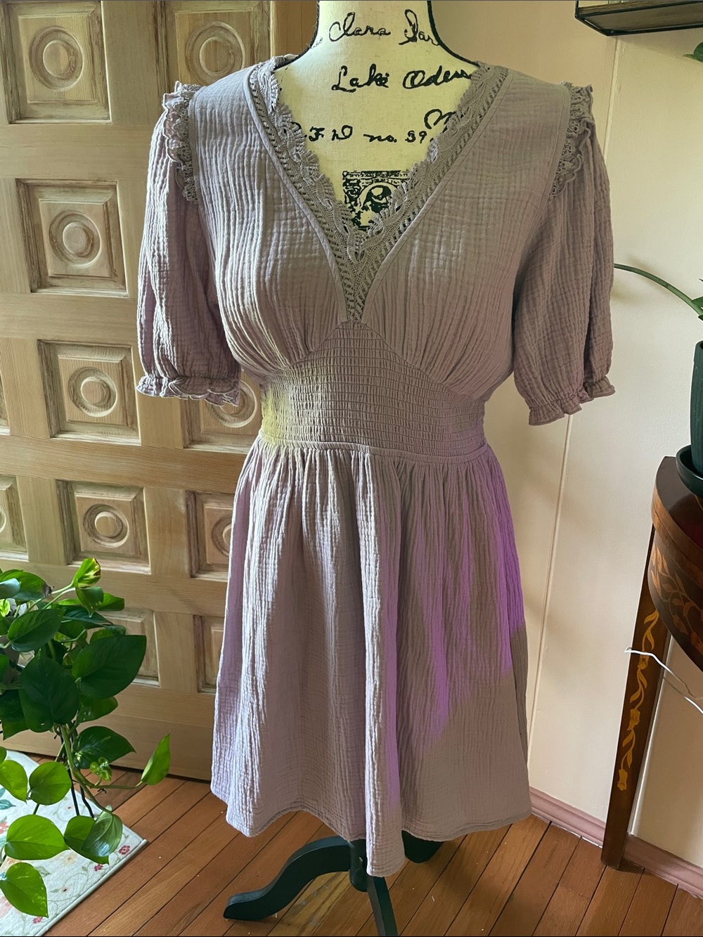 1.4.3. Story by Line Up Lavender V-Neck Puff-Sleeve Smocked Dress